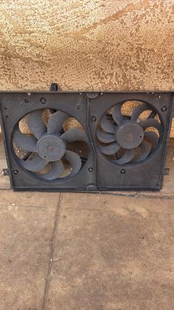 Radiator fan assembly