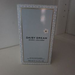 Daisy Dream Marc Jacob's 