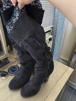 Women high heels boots size 9