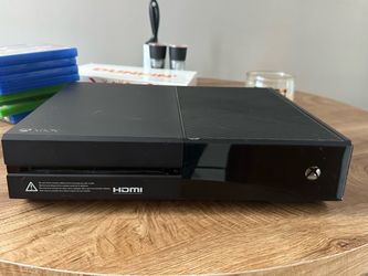500GB Microsoft XBox One Original Console Black