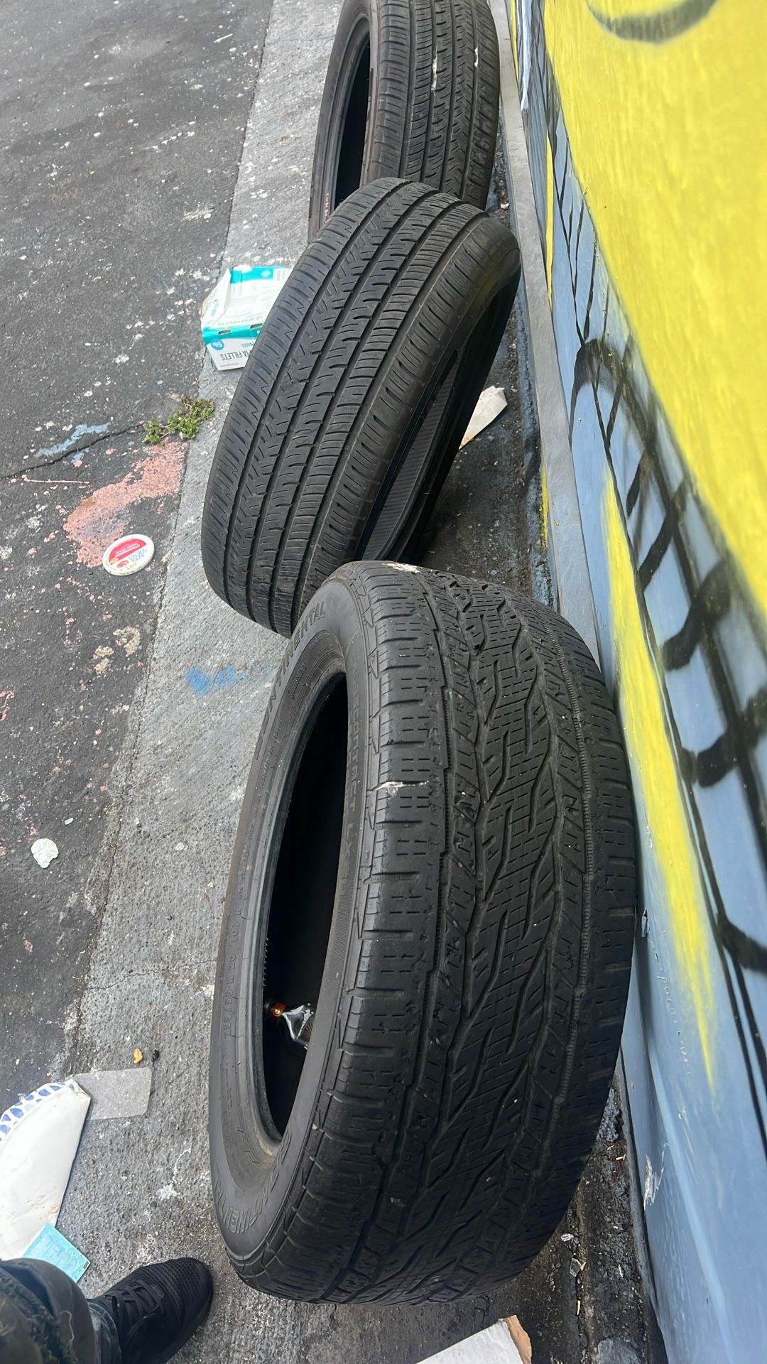 4x -255/55/20 Used Tires But In Excellent Condition