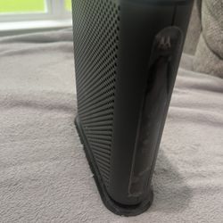 Motorola MB8611 DOCSIS 3.1 Multi-Gig Modem