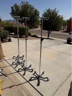 IV poles