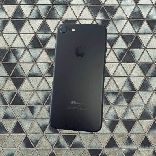 iPhone 7 128GB Unlocked-$139