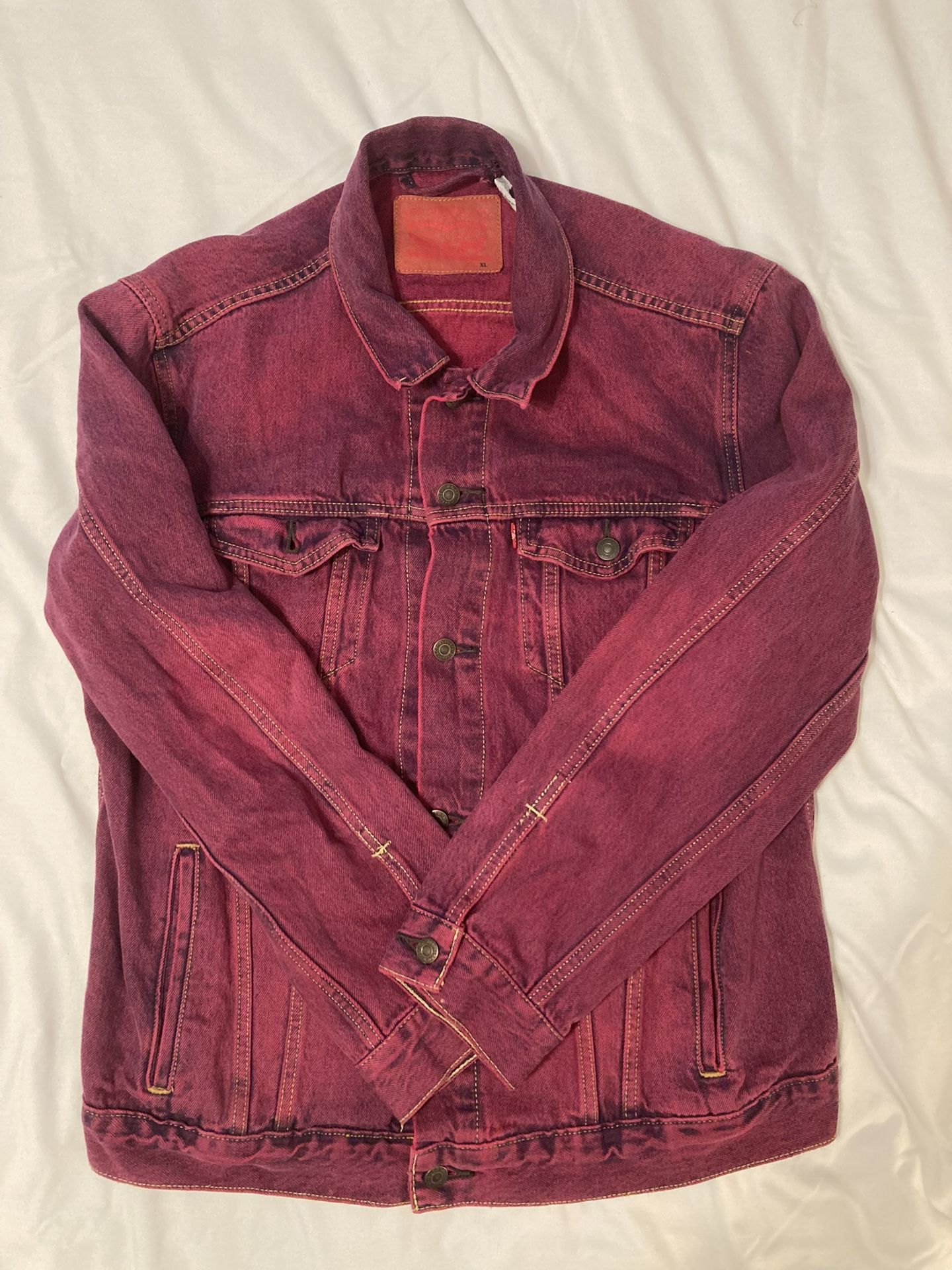 Levi's Denim Trucker Jacket Men's XL Pink Magenta Limited Edition Streetwear
