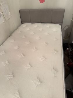 Mattress and twin bed