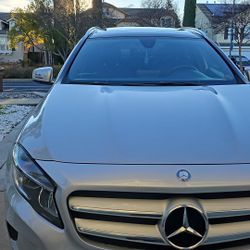 2017 Mercedes-Benz GLA