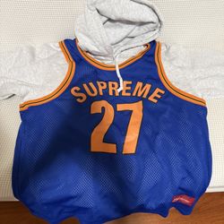 Supreme New York Knicks Jersey Hoodie