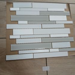 Glass Backsplash 