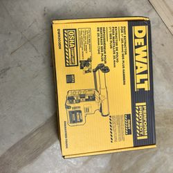 Dewalt Dust Extractor 