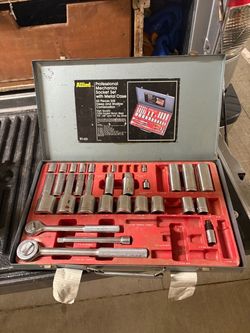 Allied 43-Piece SAE Socket Set with Metal Case