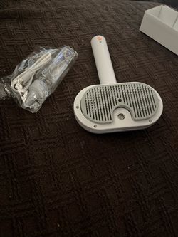 Pet Spray Brush