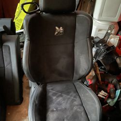 Challenger Scat Pack Seats Front & Back $500