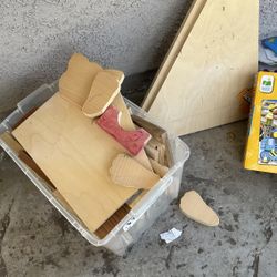 Free Box Of Wood scraps