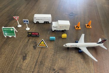 Delta Airlines Play Set 