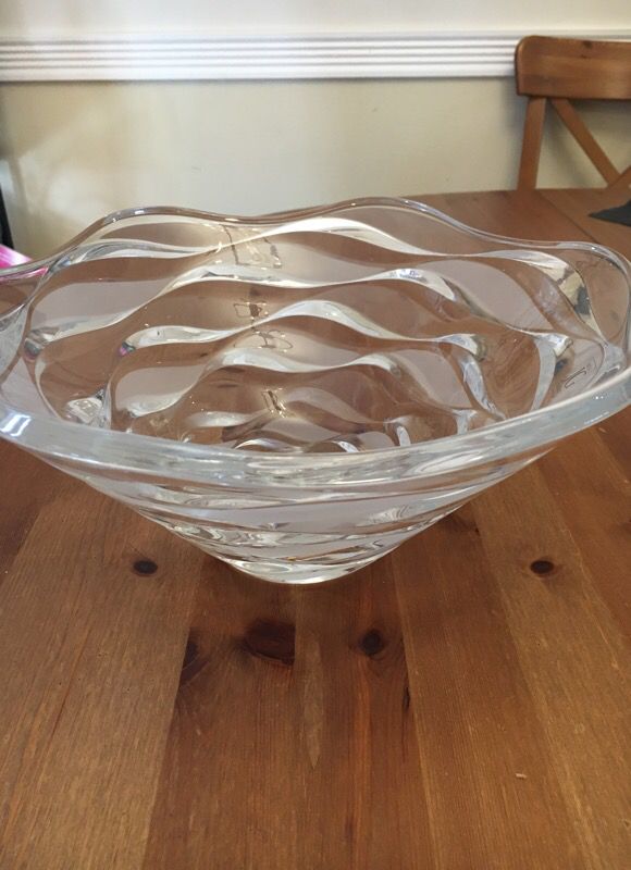 Crystal Serving bowl- never used