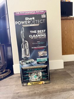 Shark Power Detect Powered Lift Away Vacuum