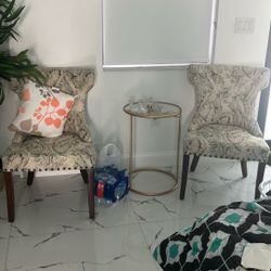 2 Beautiful Sillas De Sala 