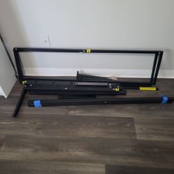 Queen Metal Bedframe