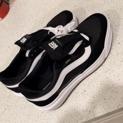 Vans Ultra Range 