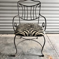 Strong Heavy Cushion Chair 