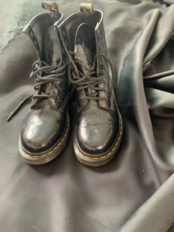Black shiny doc martens