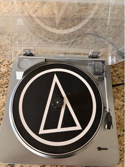 Audio Technica Record Player