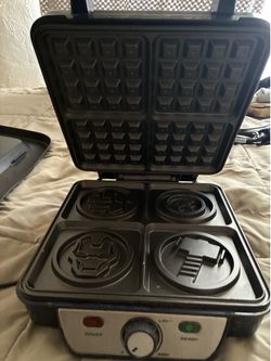 Marvel waffle maker