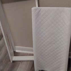 Changing Pad And Changing Table Attachment