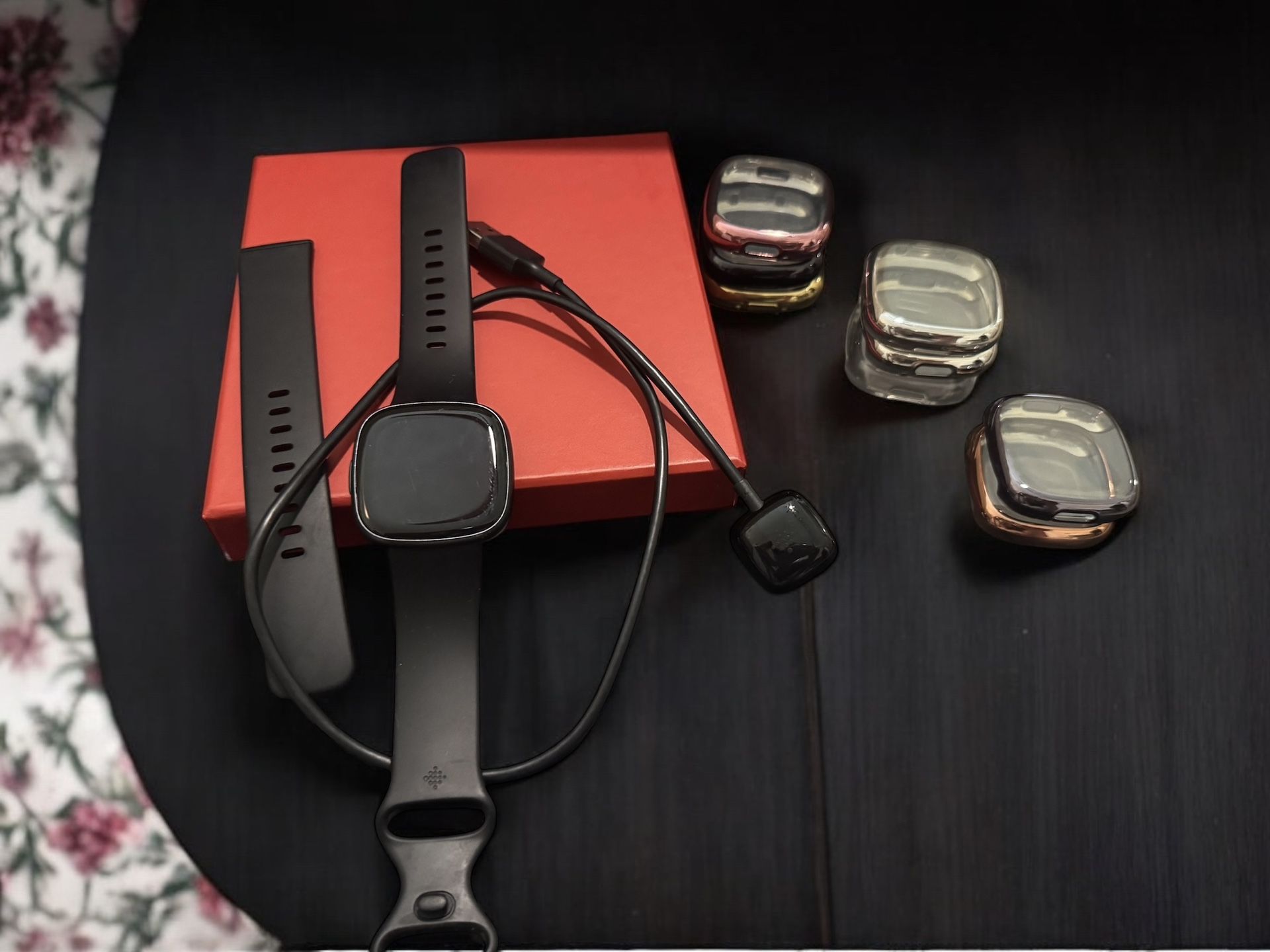 Used Fitbit Versa 4