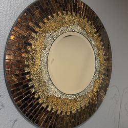 Round mirror D24” 