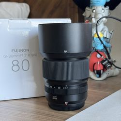 FUJIFILM GF 80mm f/1.7 R WR Lens