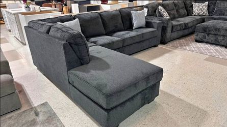L Shaped Modular Sectional Couch W Chaise Color Options Fast delivery Only $39 Down Payment 👉 PLEASE ASK FOR JON GREEN WHEN YOU ARRIVE!