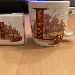 Disney L jewelry box & mug set