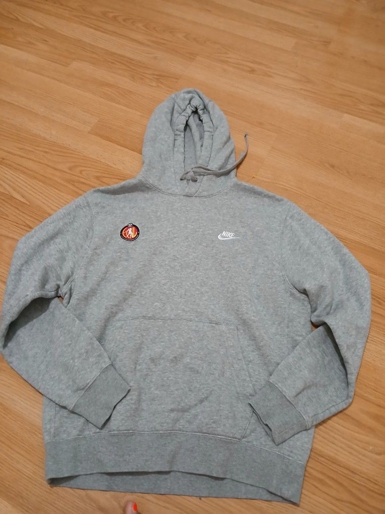 Nike Men's med Hoodie