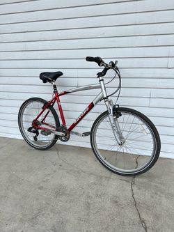 Novaro Hybrid Bike