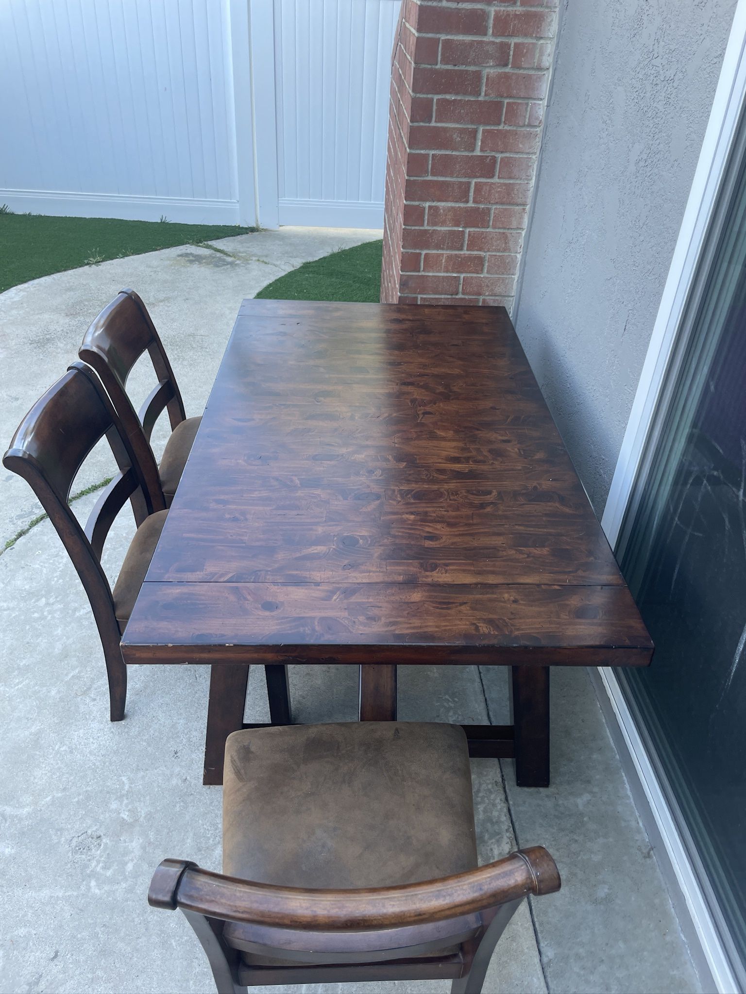 FREE Dinning Table / Sofa / Console - FREE