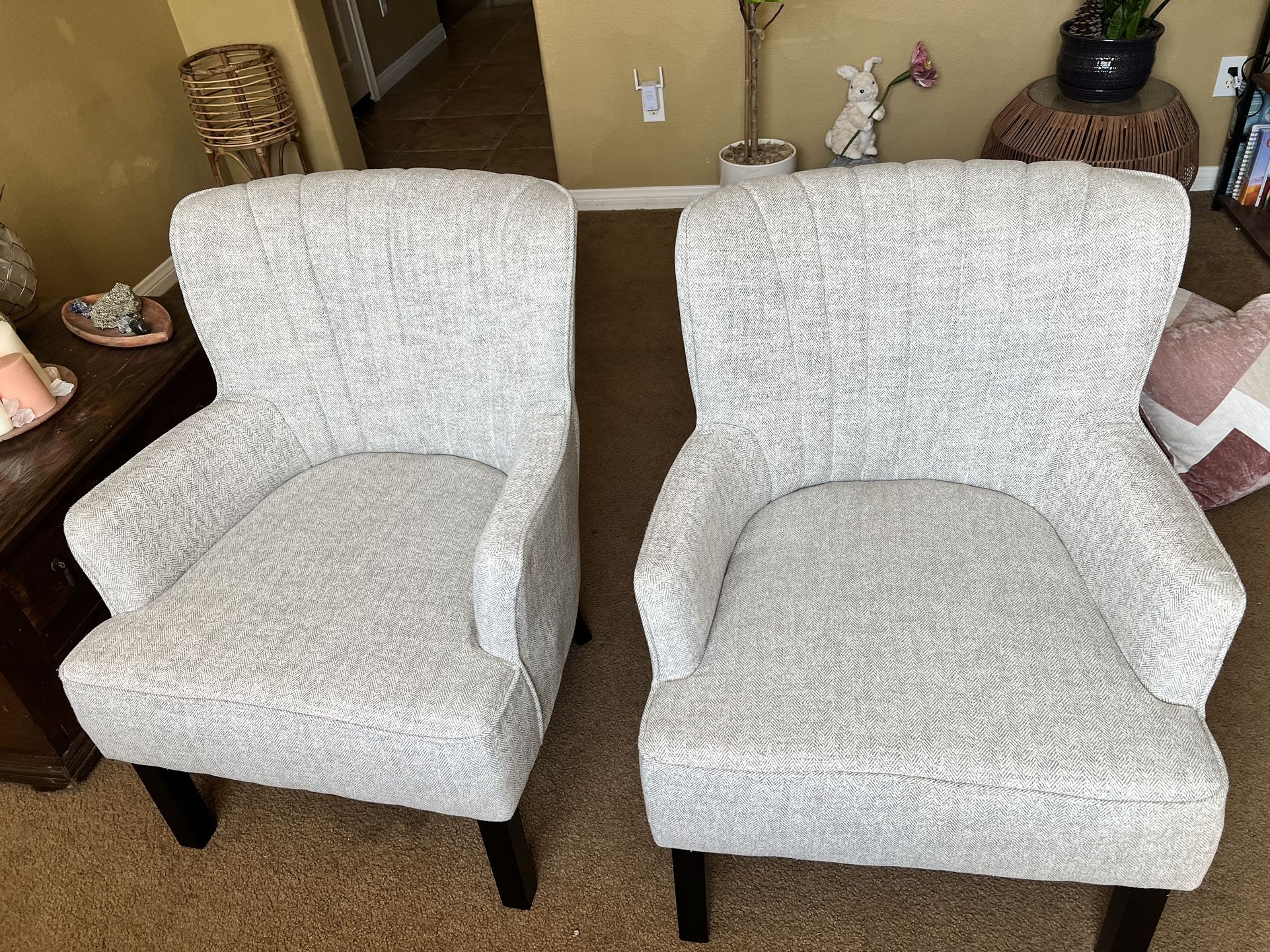 (2) Nautica Accent Sitting Chairs 