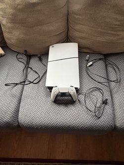 PS5 Slim Digital Edition – Excellent Condition
