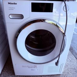 Miele T1 Excellence Eco & Steam Dryer