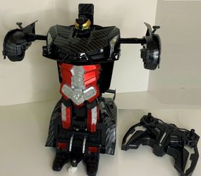 Remote Control Transformer Car Toy, Full Function Remote Control Car Move Forward , Reverse , Turn Left, Turn Right , Rotate 360 , Car Deform To Robot