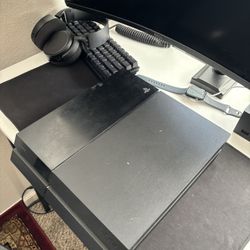 PS4 