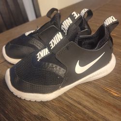 Toddler Size 5/6 NIKE