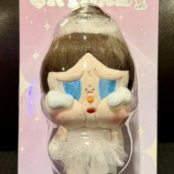 popmart cry baby plush pendant