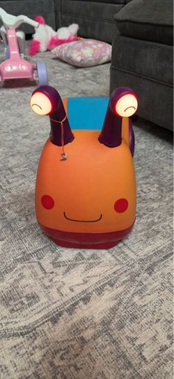 Buggly-Wuggly Toys Snail Ride-On Toy