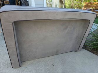 Dog Bed - LIKE NEW - Xl