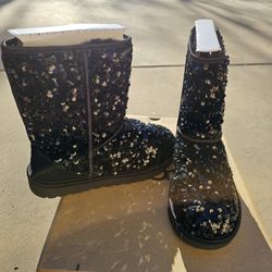 Blk Sequin Uggs NEW