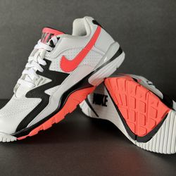 Nike Cross Trainer 3 - Hot Lava Size 8.5