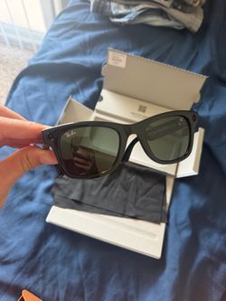 Ray-Ban Meta Smart Glasses