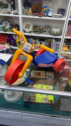 Children’s tricycle